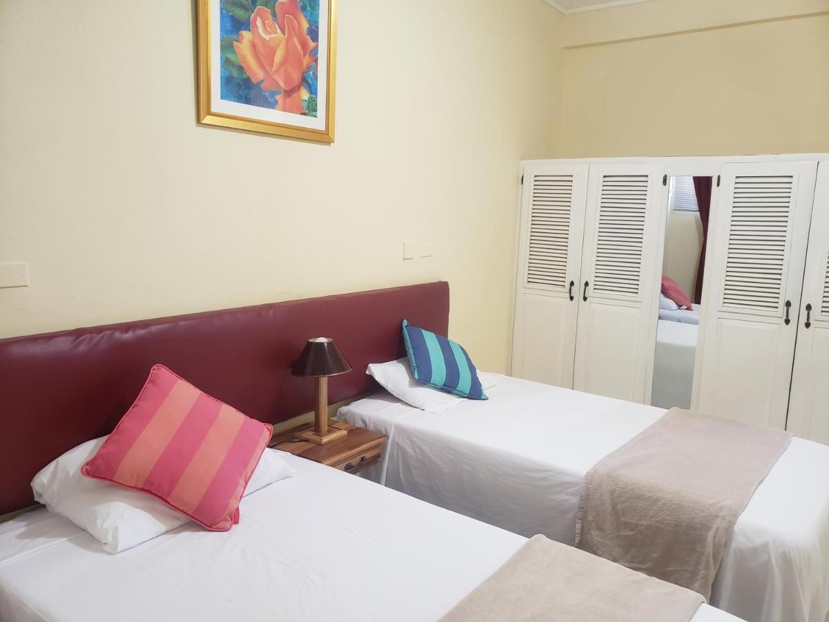 Sea Shell Palms, Ocho Rios Bed & Breakfast Exterior photo